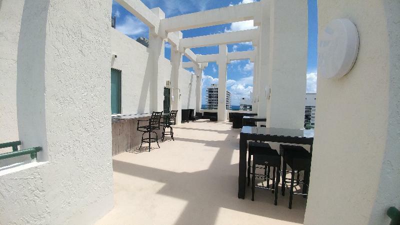 Hotel The Casablanca On The Ocean West Tower à Miami Beach Extérieur photo