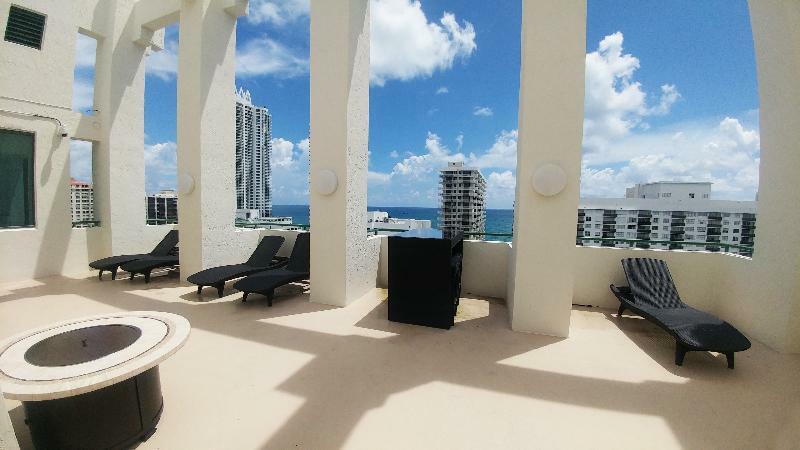 Hotel The Casablanca On The Ocean West Tower à Miami Beach Extérieur photo