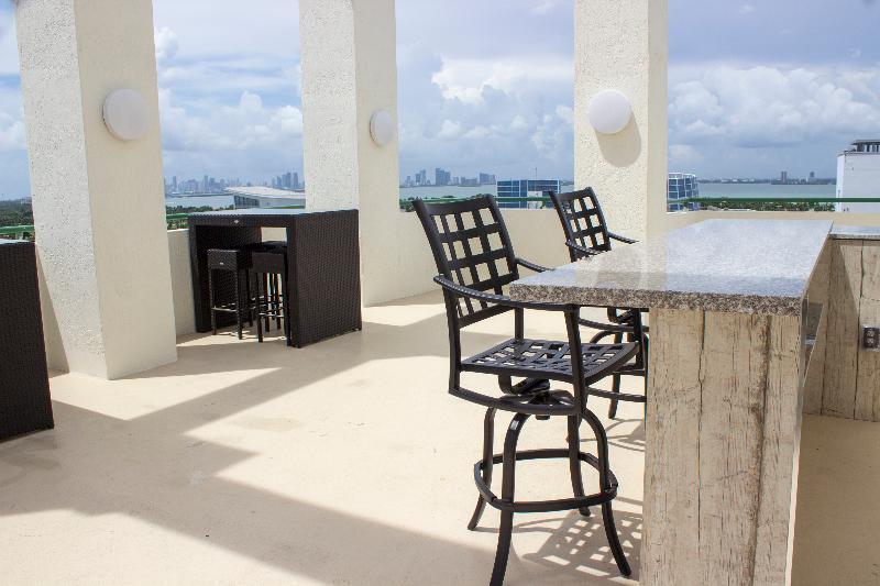 Hotel The Casablanca On The Ocean West Tower à Miami Beach Extérieur photo