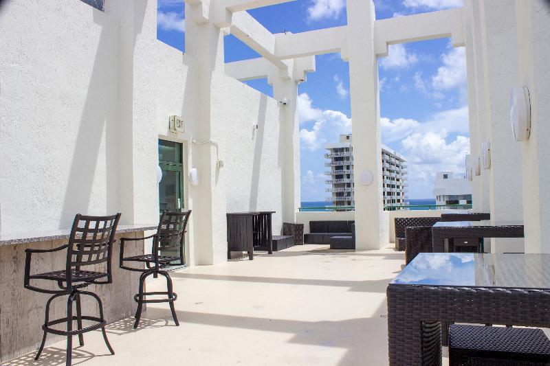Hotel The Casablanca On The Ocean West Tower à Miami Beach Extérieur photo